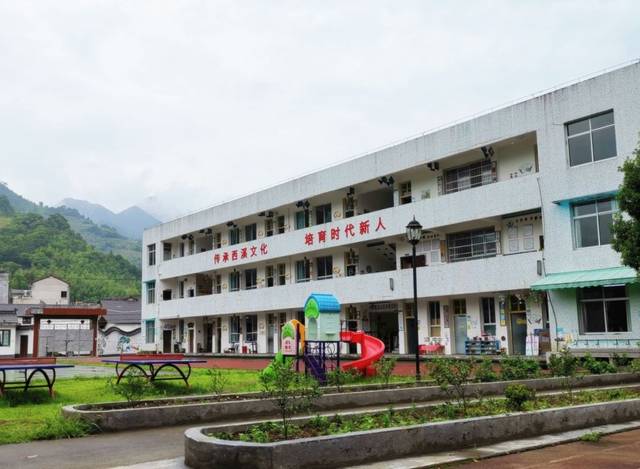 好消息!丽水的囿山小学和中山小学组建成教育集团!