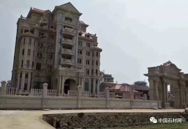福建惊现2亿元豪宅,豪华至极,全是大理石.