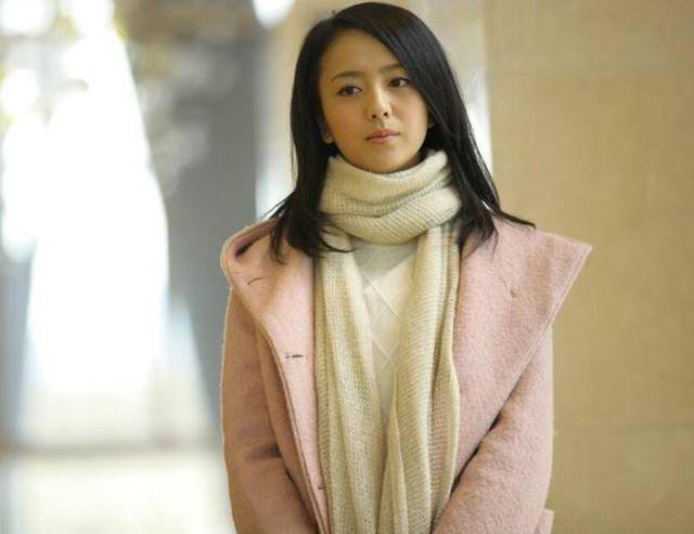 还有另一个冠军佟丽娅,我觉得她是因为那部北京爱情故事而大大圈男友