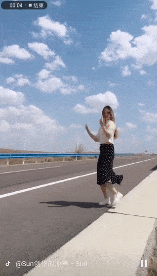 拍抖音的,别在高速公路上秀!_手机搜狐网