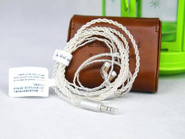 颜值与音质齐飞,兴戈洛神EM2透明耳机让你成