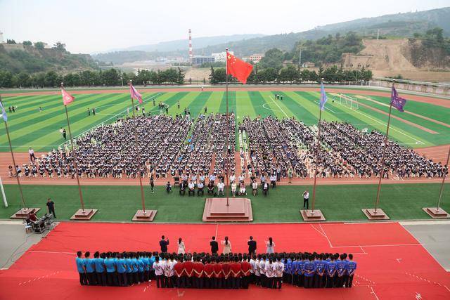 甘肃首家"冰心奖"图书馆落户庆城