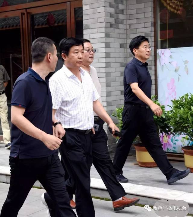 于晓征,梅前进,薛晖,张辉,吴华,杜玉坤,翁建春,任峰等县领导出席观摩