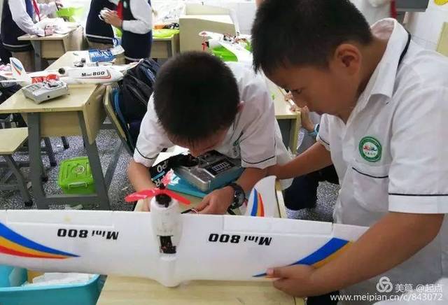 文林小学航模班里的成长趣事