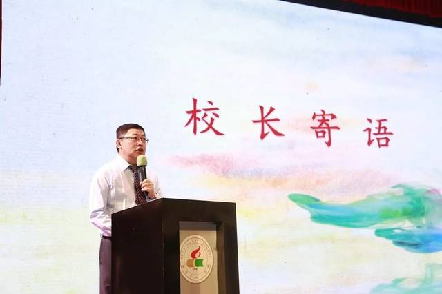 北京市八一学校保定分校首届毕业生,你再看一眼母校,我们再看一眼你!