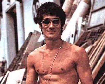 粤语歌曲《功夫之城》即将推出,叶振棠和欧信