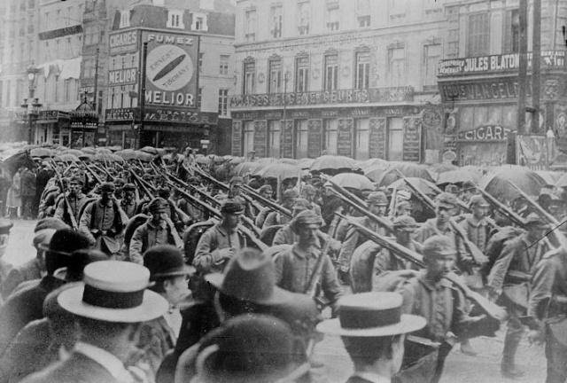 一战初德军攻占比利时的11张老照片,图三有些奇怪,图六不敢相信