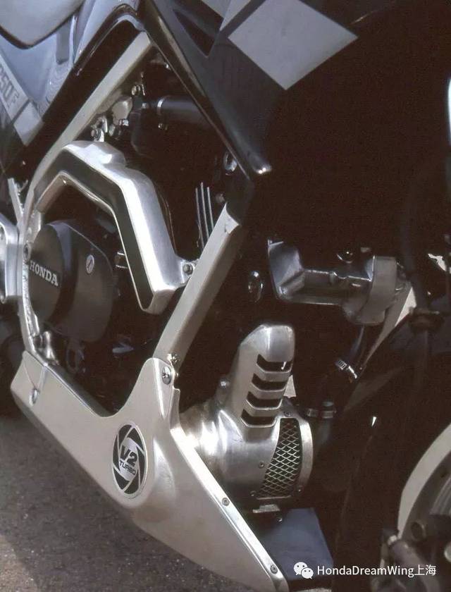幻世增压之作「VT250F」