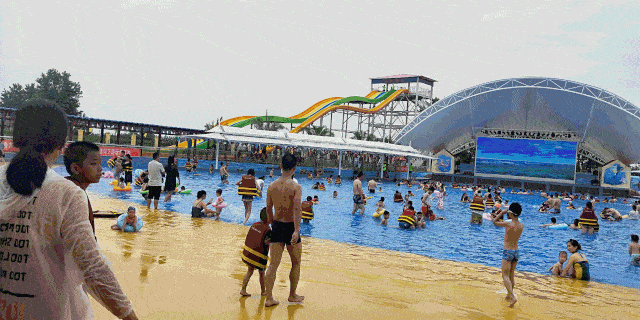 赶快跃入波涛汹涌的欢腾巨浪,一同狂欢,尽情疯狂的发泄心中的压力吧!