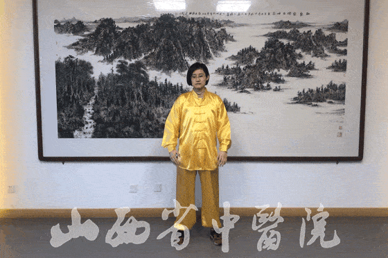 三甲医院医生示范八段锦,简单八个动作调理全身腑脏!