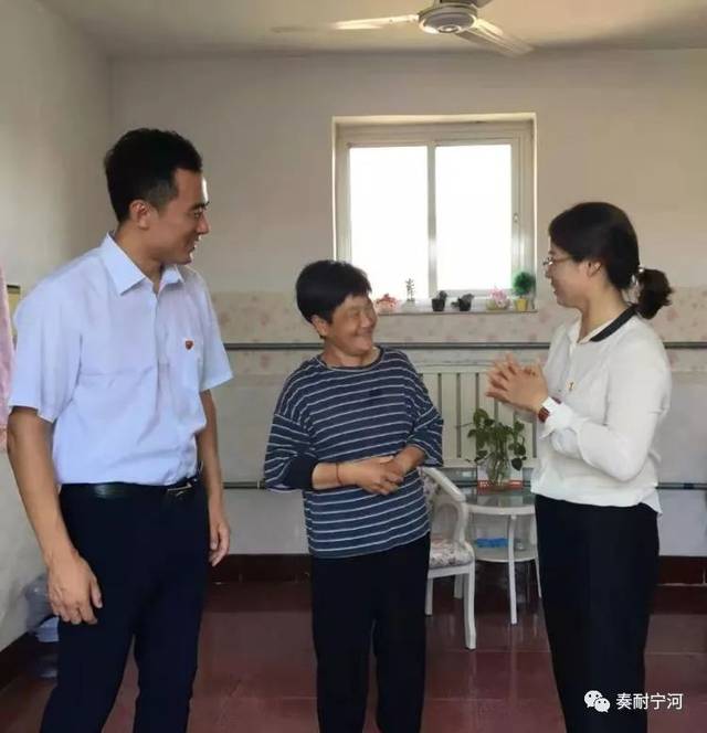教育实践:宁河区芦台五中党总支组织开展"不忘初心迎七一,牢记使命向