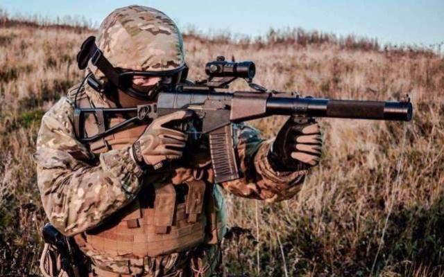 真的的狙击高手,为什么不喜欢用消音器?我们都