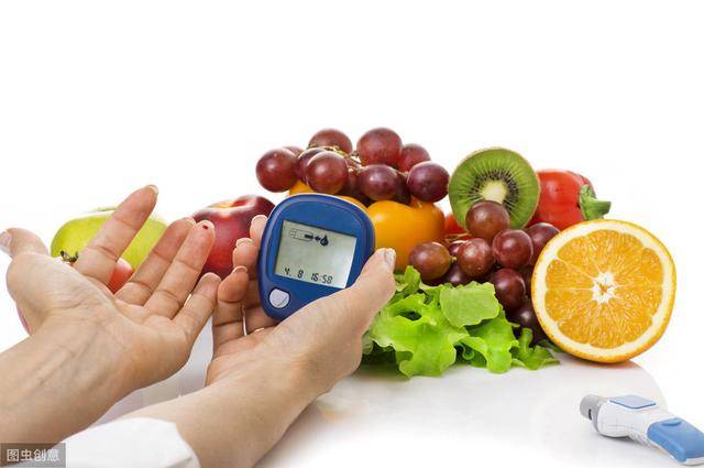 糖尿病的诊断标准:1,空腹血糖≥7mmol/l;或者2,餐后2小时血糖≥11.