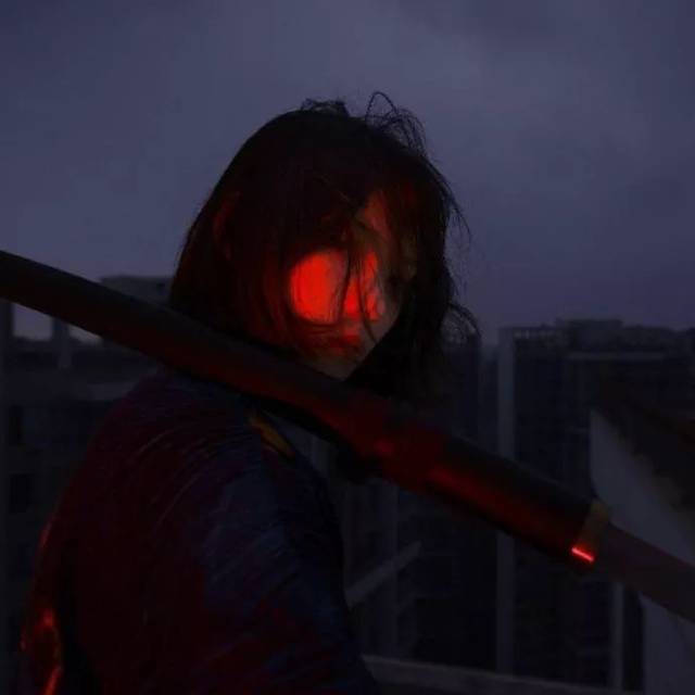 忍不住哭泣的伤感句子 很难过扎心的伤感句子大全