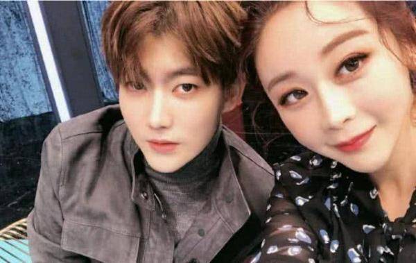 她因演大尺度电影走红,42岁嫁24岁富二代,今一