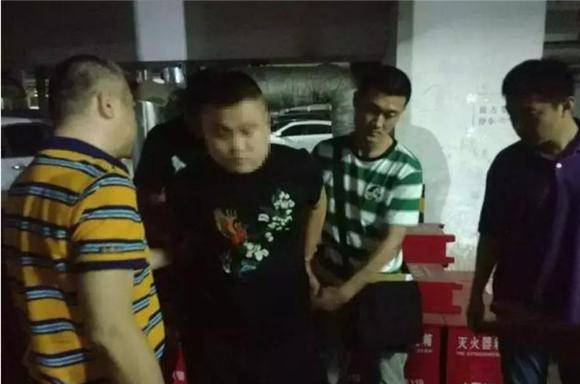涉案2个亿!济南"黑社会老大"胡德华覆灭记