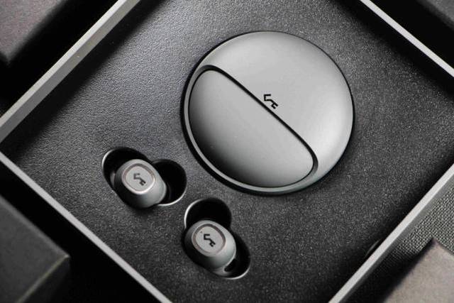 比苹果AirPods续航更久真无线蓝牙耳机,高性价