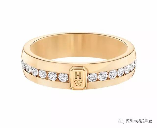 harry winston—hw logo 白金戒指戒壁装饰有「hw」品牌标志,环绕33颗