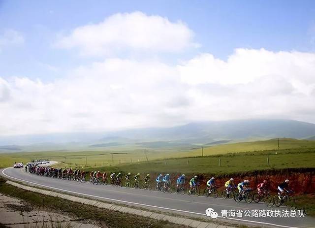 起点:西海镇同宝路西海广场 终点:门源县青石嘴岗青公路百里油菜花海