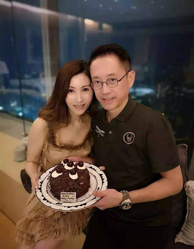 身家百亿单身女富豪,李嘉欣抢她不屑的男人,她却差点被富二代骗