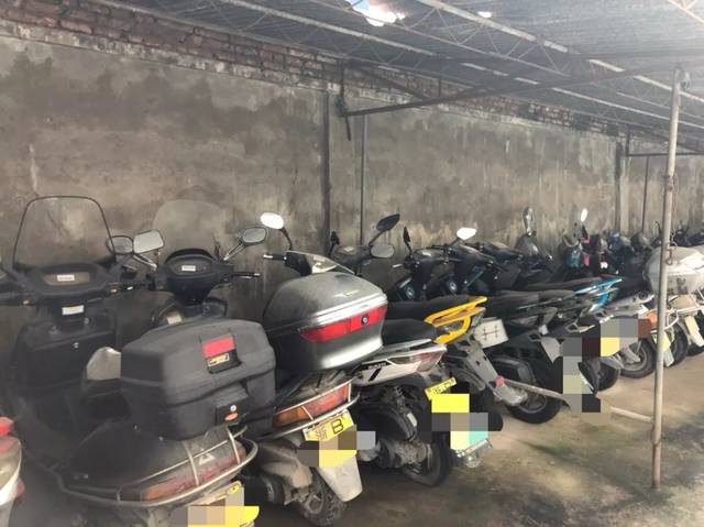 奉化再现电动车非法改装"炸街族"