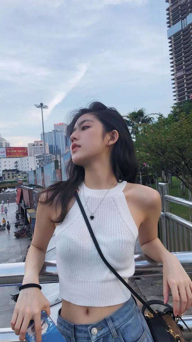 背景先生 | 抖音网红壁纸:17岁的心动 是70岁的最爱