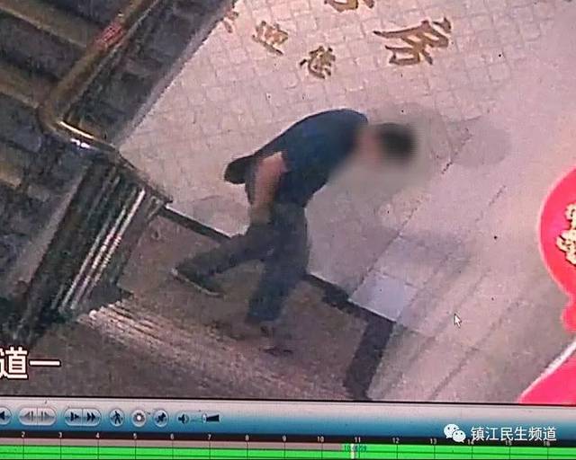 残忍至极!镇江一男子活活打死小猫,监控视频曝光!
