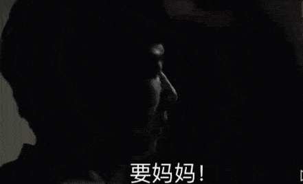 这时只见娘像弹簧一样从地上跳起,横在我和奶奶中间,娘指着自己的头,