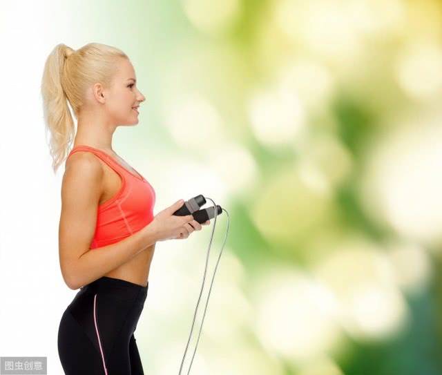 跳绳燃烧掉多余脂肪,跳绳10分钟=慢跑半小时!