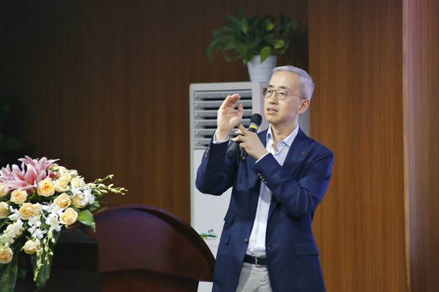 "脊"聚匠心-2019 脊柱畸形学习班在深圳大学总医院成功举办