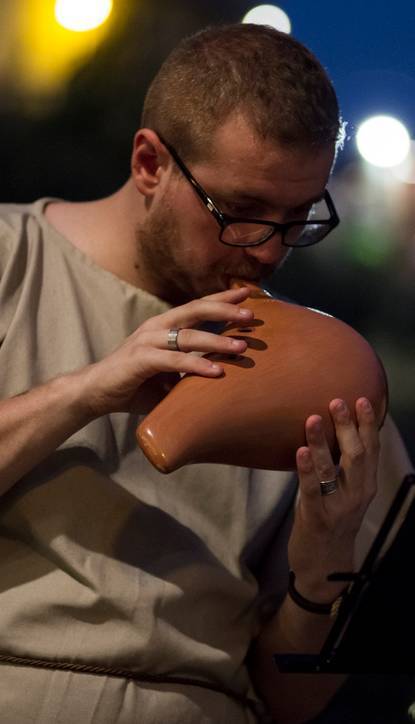 陶笛曲10首,经典天籁,滋润心灵! ( 收藏 )