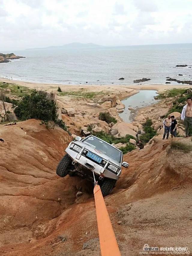 激情浪琴湾,越野英雄路,豪杰毁车冢