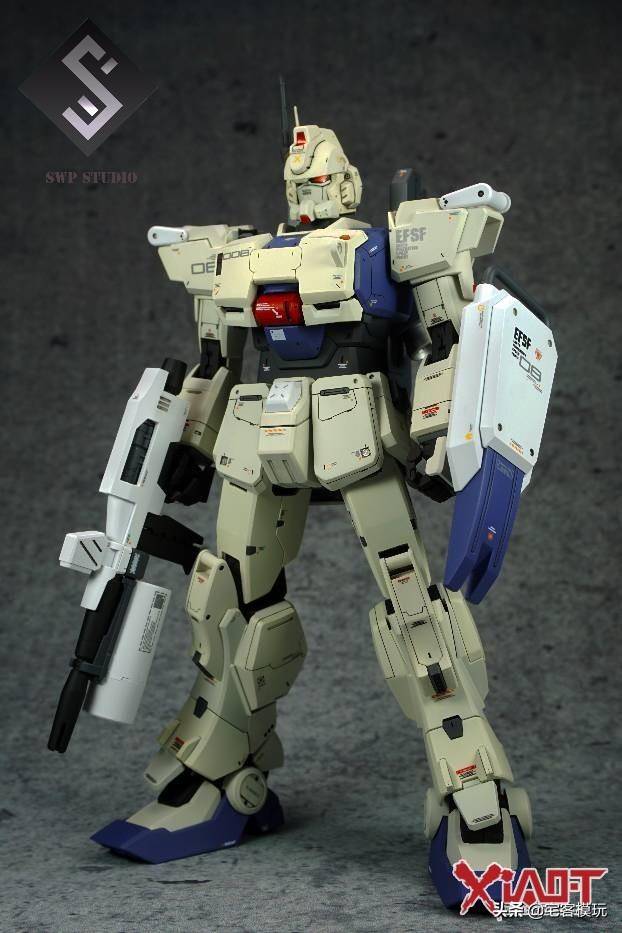 根大木秀:mg ez8高达 gk作品