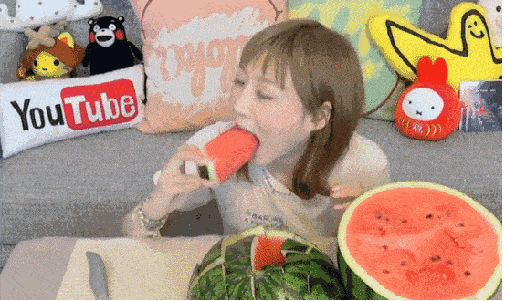 一块冰西瓜差点没了命!炎炎夏日,你家还这样放西瓜吗