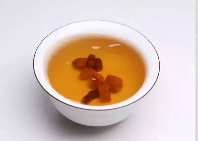 29岁男子醉酒猝死,清晨被发现,酒后做4件事,是