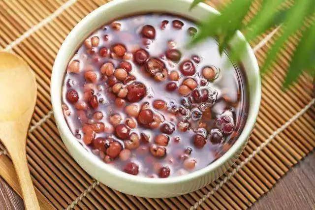3,红豆芡实薏米粥