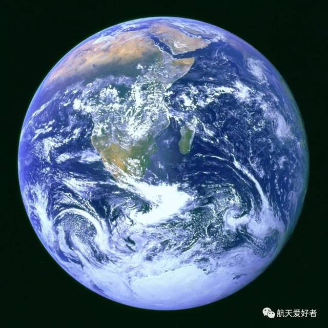 蓝色弹珠(blue marble),摄于阿波罗17号任务