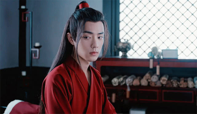 《陈情令》肖战个人壁纸:吹爆魏无羡的红衣装,帅气又迷人!