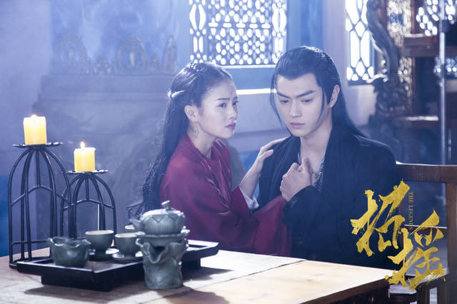 原创许凯《烈火军校》定档暑期,白鹿造型英姿飒爽,女配张鑫真美