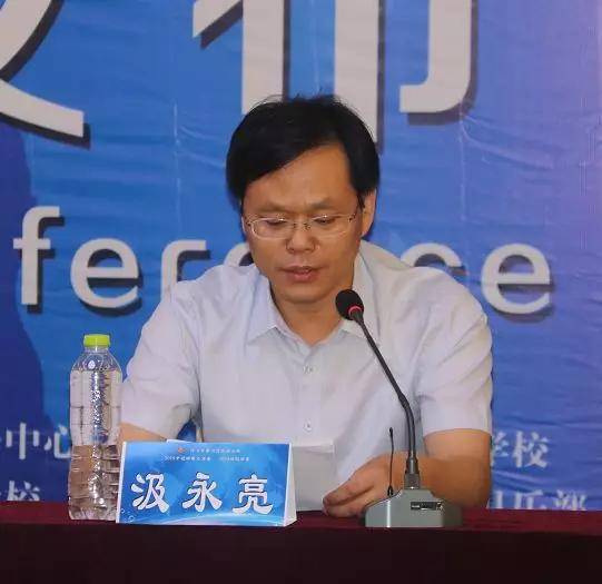 贾其武表示菏泽曹州俱乐部一直致力于菏泽市足球的发展,在青少年培养