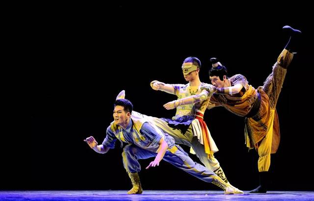 2019四川省舞蹈新作比赛,《梦中的额吉》《匠