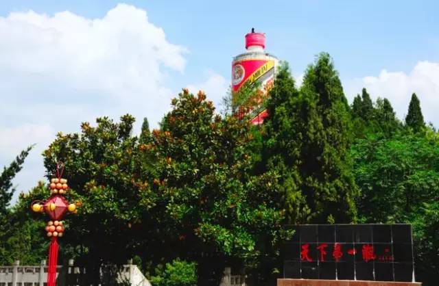 在仁怀,有一个正在建设的古镇,叫茅台古镇