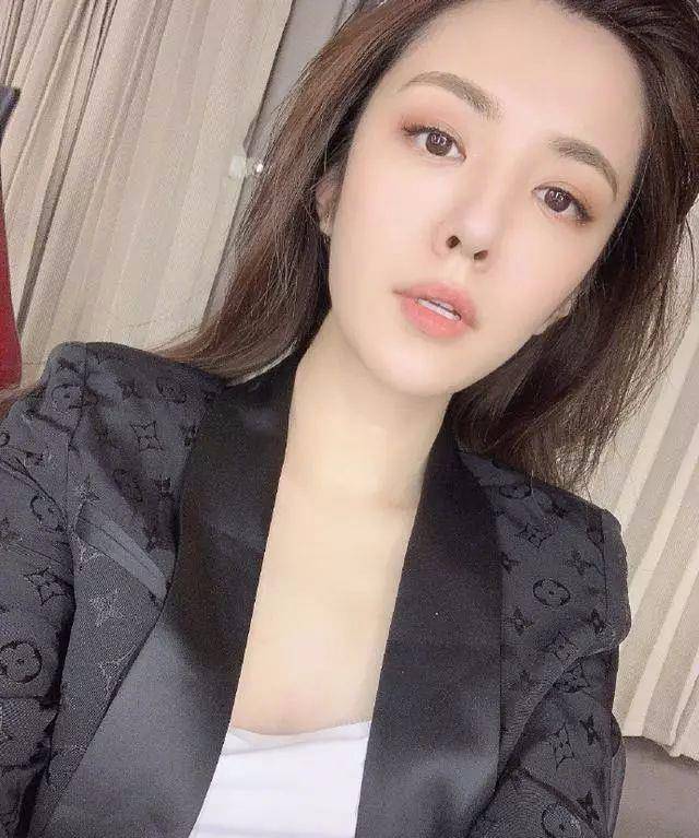 王晓晨体重86斤下巴尖细,网友心疼不让再瘦,工