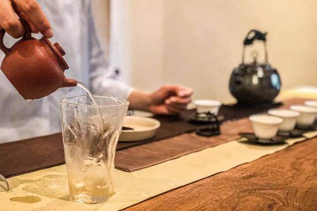 隐藏在老洋房里的古风茶舍,带你去喝茶消暑