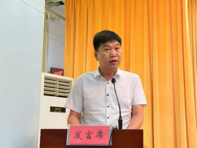 东漳堡镇党委书记 李继彬