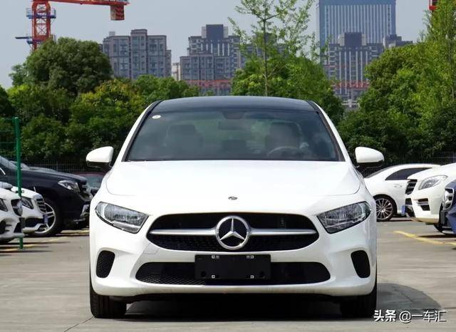 20万元左右还用扭力梁,网友:奔驰改款a180l,请问你哪来的自信