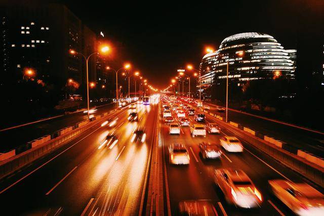 世界上夜景最美的10大都市,最美的夜晚城市居然在这里