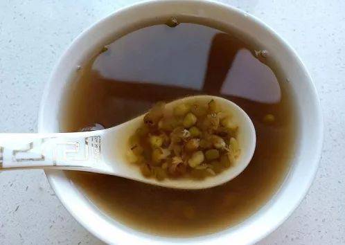 绿豆汤煮还有和不煮开花,功效上居然开花这样的区别!牛蛙彩票开彩现场15700cm图片