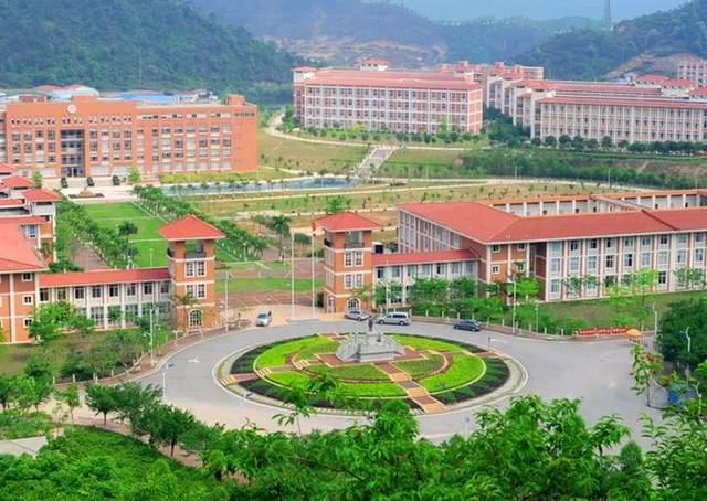 中大南方率先成为 广东省首家校园5g信号全覆盖的独立学院,携手广州