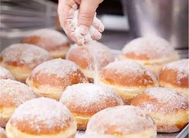 快问快答:学习面点师的理由有哪些?